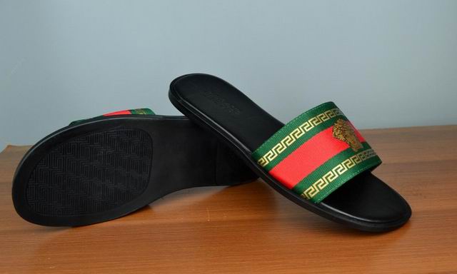 2017 Vsace slippers man 38-46-052